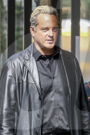 PEOPLE - Mel Gibson und Vince Vaughn bei Dreharbeiten zum Film Dragged Across Concrete in Vancouver