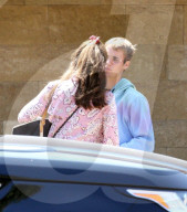 PEOPLE - Justin Bieber trifft sich mit Maria Shriver in Malibu