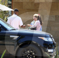 PEOPLE - Justin Bieber trifft sich mit Maria Shriver in Malibu