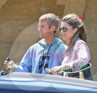 PEOPLE - Justin Bieber trifft sich mit Maria Shriver in Malibu