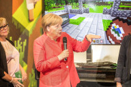 NEWS - Angela Merkel bei der Eröffnung der Gamescom in Köln