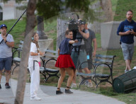 PEOPLE - Kate Hudson und Maddie Ziegler bei Dreharbeiten zu 'Sister'