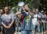 NEWS - Rom: Flüchtlinge protestieren gegen Räumung ihrer Unterkunft