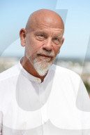 PORTRAIT - John Malkovich