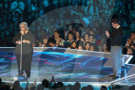 PEOPLE - MTV Video Music Awards: Die Show