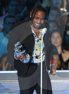 PEOPLE - MTV Video Music Awards: Die Show