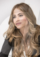 PORTRAIT - Sofia Vergara 