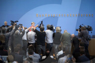 NEWS - Angela Merkel gibt in Berlin eine Pressekonferenz