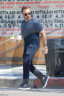 PEOPLE - Jeremy Piven gönn sich einen Smoothie to go