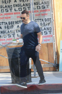 PEOPLE - Jeremy Piven gönn sich einen Smoothie to go