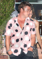 PEOPLE - Miley Cyrus und Liam Hemsworth nachts in Malibu unterwegs 