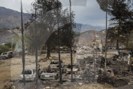 NEWS - Kalifornien: Waldbrände bei Los Angeles