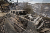NEWS - Kalifornien: Waldbrände bei Los Angeles