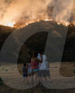 NEWS - Kalifornien: Waldbrände bei Los Angeles