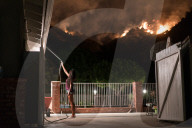 NEWS - Kalifornien: Waldbrände bei Los Angeles