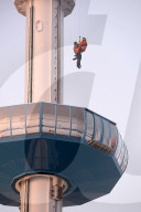 NEWS - Dorset: Evakuierung von eingeschlossenen Touristen im Jurassic Skyline Turm in Weymouth