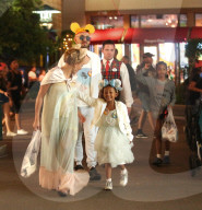 PEOPLE - Mel B feiert Madison's sechster Geburtstag im Disneyland