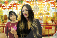 PEOPLE - Mexico Fashion Fest: Megan Fox zu Besuch bei 'Liverpool'