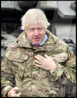 NEWS - Boris Johnson besucht britische NATO-Truppen