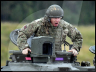 NEWS - Boris Johnson besucht britische NATO-Truppen