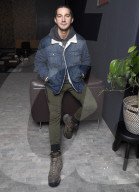 PORTRAIT - Shia Labeouf