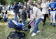 PEOPLE - Schweden: Prinzessin Victoria mit ihren Kindern am 'Prinz Daniel Rennen' in Hagaparken