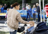 PEOPLE - Schweden: Prinzessin Victoria mit ihren Kindern am 'Prinz Daniel Rennen' in Hagaparken