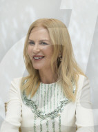 PORTRAIT -  Nicole Kidman