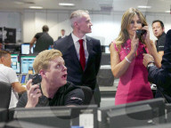 PEOPLE - "Charity Day" in London: Promis am Spendentelefon