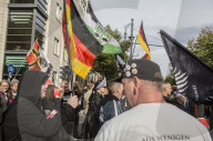 NEWS - Deutschland Wahlen: Marsch gegen Angela Merkel in Berlin