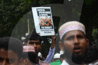 NEWS - Indien: Muslime aus Kashmir protestieren gegen den Genozid an den Rohingyas