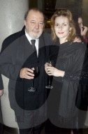 PEOPLE - Britischer Theatermacher Sir Peter Hall gestorben