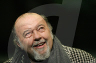 PEOPLE - Britischer Theatermacher Sir Peter Hall gestorben