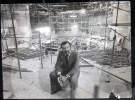 PEOPLE - Britischer Theatermacher Sir Peter Hall gestorben