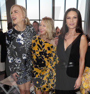 PEOPLE - Promis bei der Michael Kors Modenschau in New York