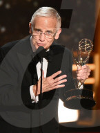 PEOPLE - Emmy Awards: Die Show