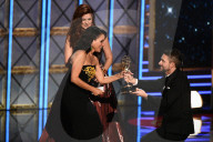 PEOPLE - Emmy Awards: Die Show