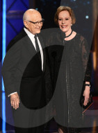 PEOPLE - Emmy Awards: Die Show