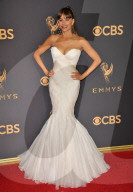 PEOPLE - Emmy Awards: Promis auf dem roten Teppich