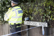 NEWS - Hausdurchsuchungen in Sunbury nach Anschlag in London