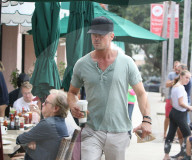 PEOPLE - Daddy on Duty: Josh Duhamel mit Klein Axl in Hollywood unterwegs