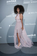 PEOPLE - Promis bei der Amfar Gala Fashion Show Milano