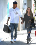 PEOPLE - Jeremy Meeks und Chloe Green bummeln am Robertson