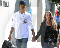 PEOPLE - Jeremy Meeks und Chloe Green bummeln am Robertson