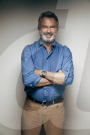 STUDIO - Sam Neill