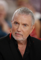 ENREGISTREMENT DE L'EMISSION 'VIVEMENT DIMANCHE' - 12/11/14