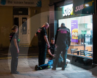 NEWS - Wüste Szenen mit betrunkenen Jugendlichen an der "Freshers Week" in Brighton