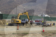 NEWS - San Diego: Baustart von Prototypen der geplanten Grenzmauer zwischen Mexico und der USA
