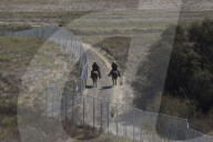 NEWS - San Diego: Baustart von Prototypen der geplanten Grenzmauer zwischen Mexico und der USA