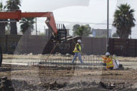 NEWS - San Diego: Mauer-Bau an der Grenze zu Mexiko